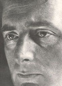 Dziga Vertov, Großaufnahme